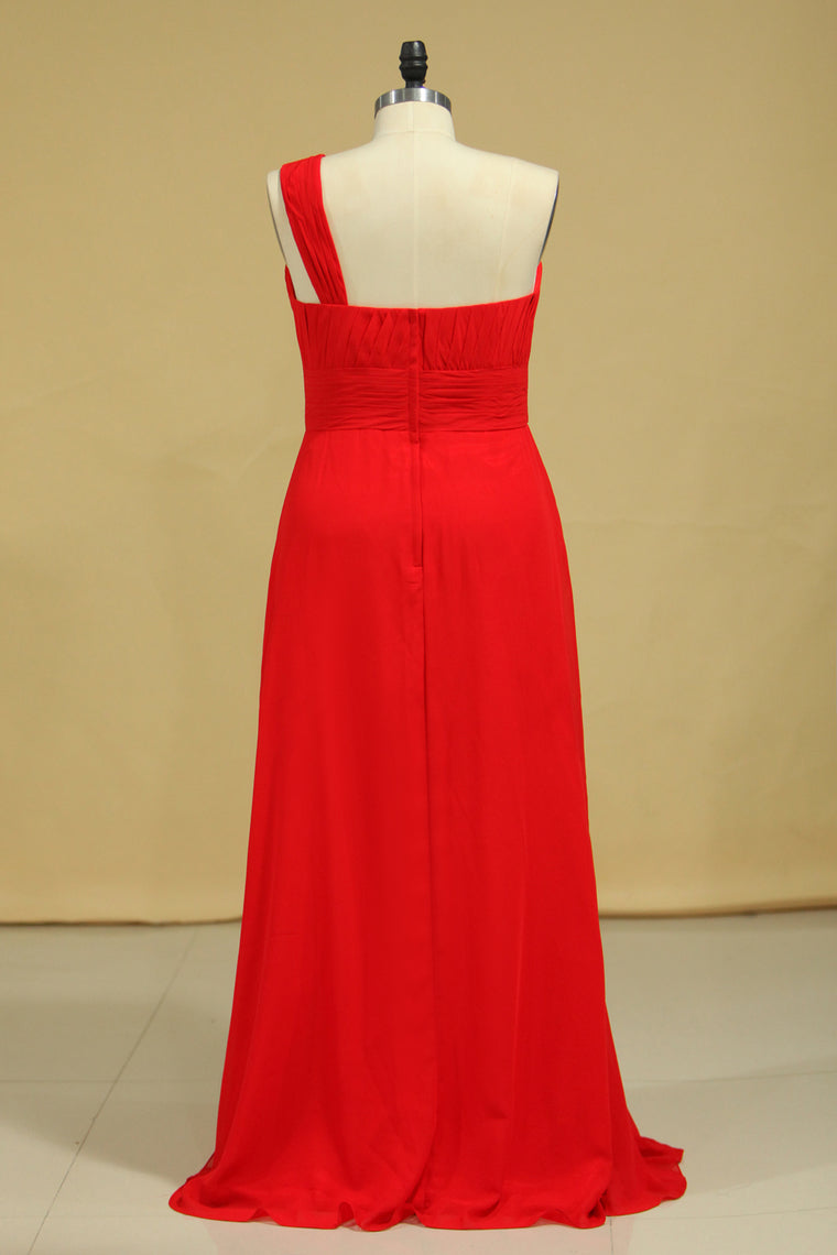 2023 Plus Size One Shoulder Bridesmaid Dresses  Ruffled Bodice A-Line Chiffon Red