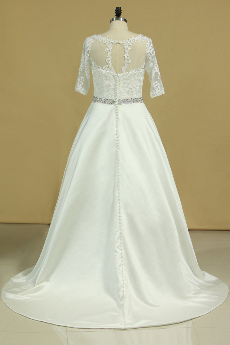 2023 Plus Size Mid-Length Sleeve Wedding Dresses Scoop Satin With Applique
