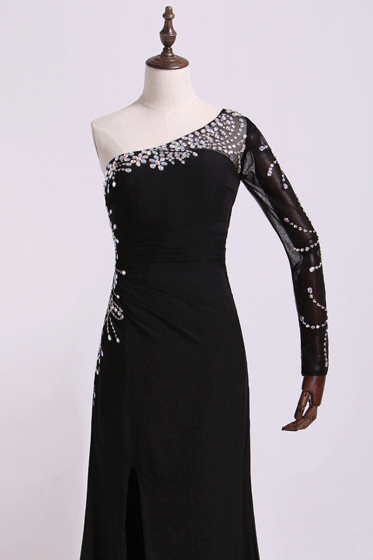 2023 One Sleeve Column/Sheath Prom Dresses Black