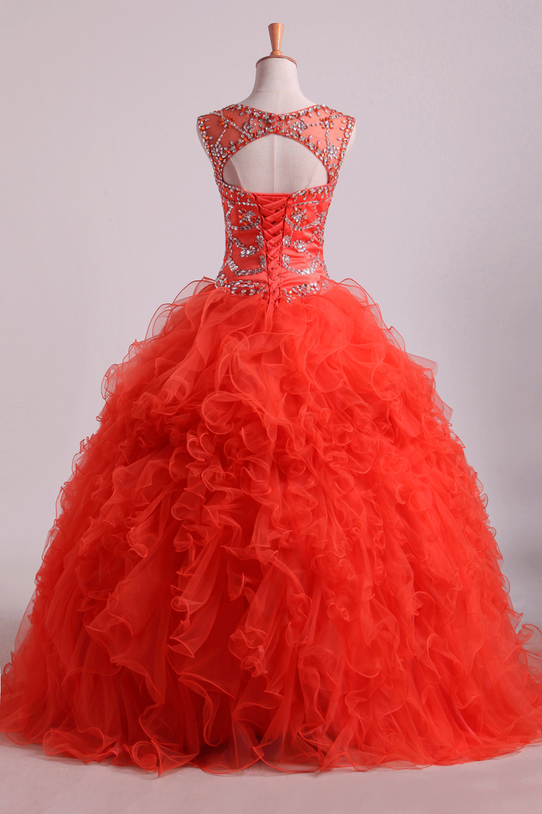 2023 Scoop Quinceanera Dresses Tulle Ball Gown Floor Length With Beading